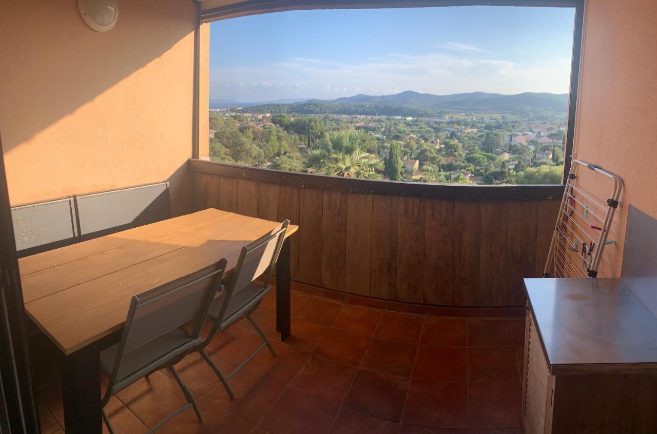 Superbe Duplex 35M2 Vue Mer Avec Piscine Bormes-les-Mimosas Exterior photo
