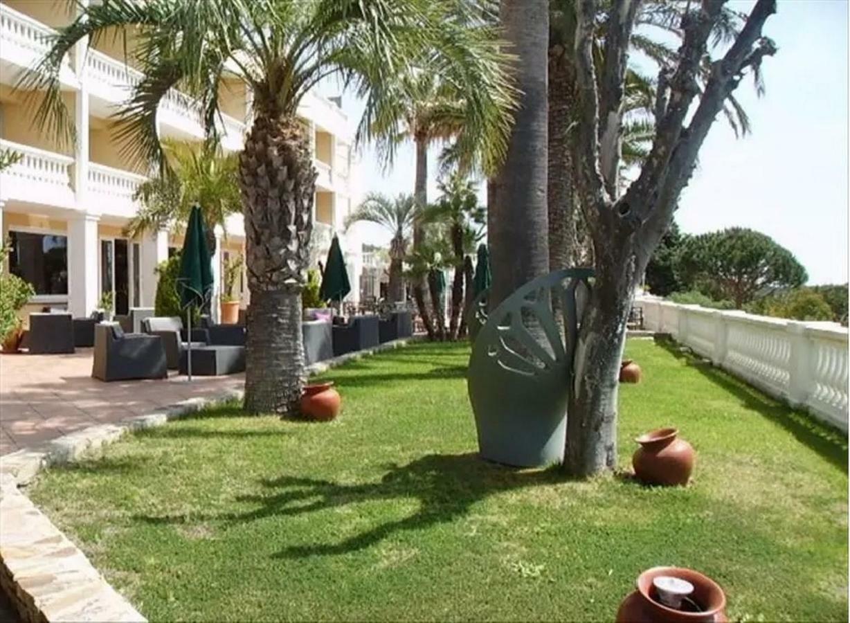Superbe Duplex 35M2 Vue Mer Avec Piscine Bormes-les-Mimosas Exterior photo